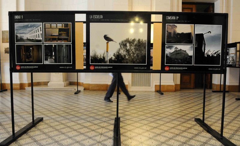 El CIJ presenta en la provincia de Santa Fe su muestra fotogrfica Centros Clandestinos de Detencin, hoy