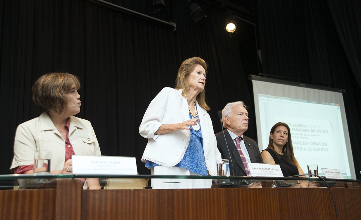 Highton disert en un encuentro sobre avances y desafos en materia de gnero